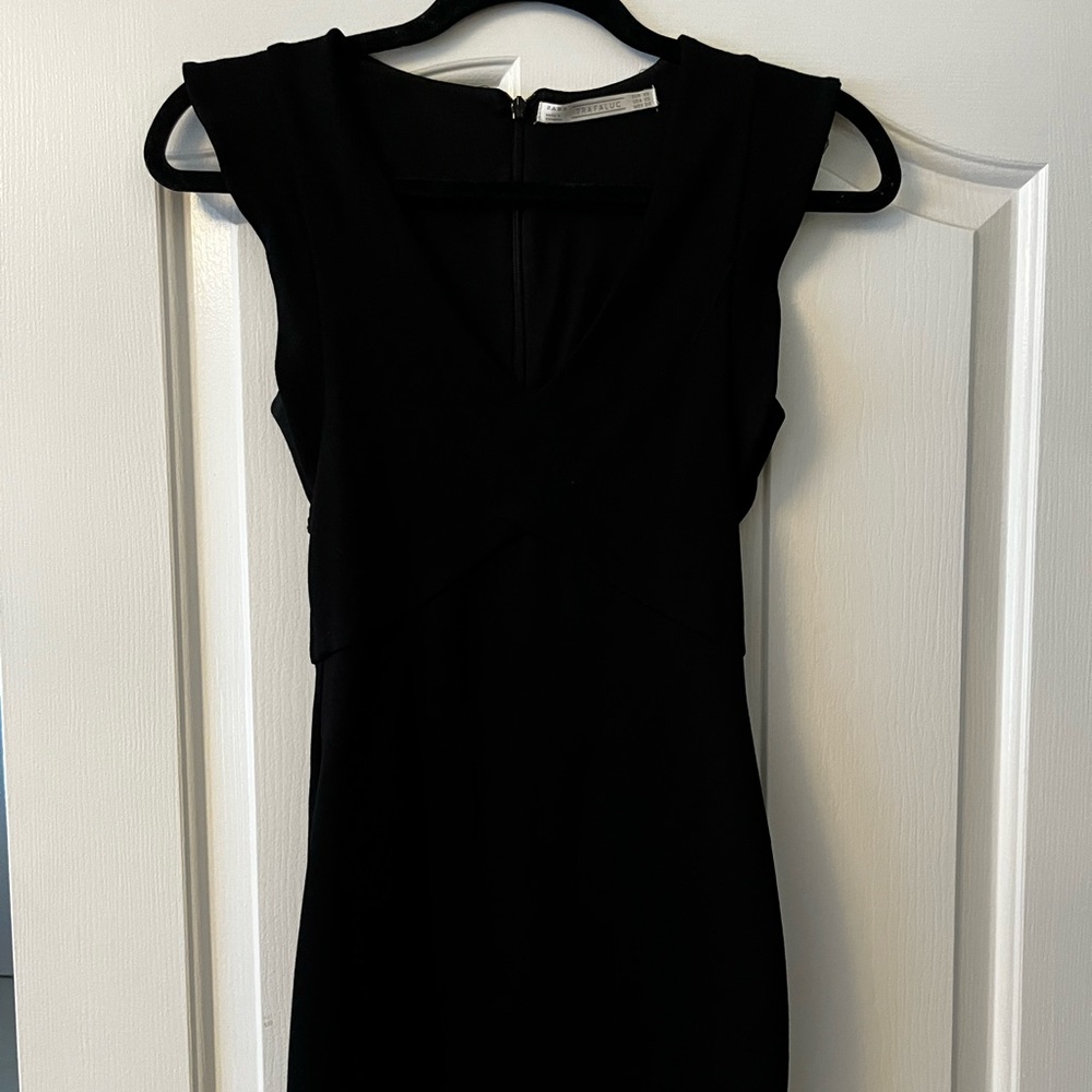 3/&22 Black dress